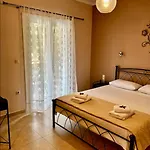 Valedina Aparthotel Nikiana